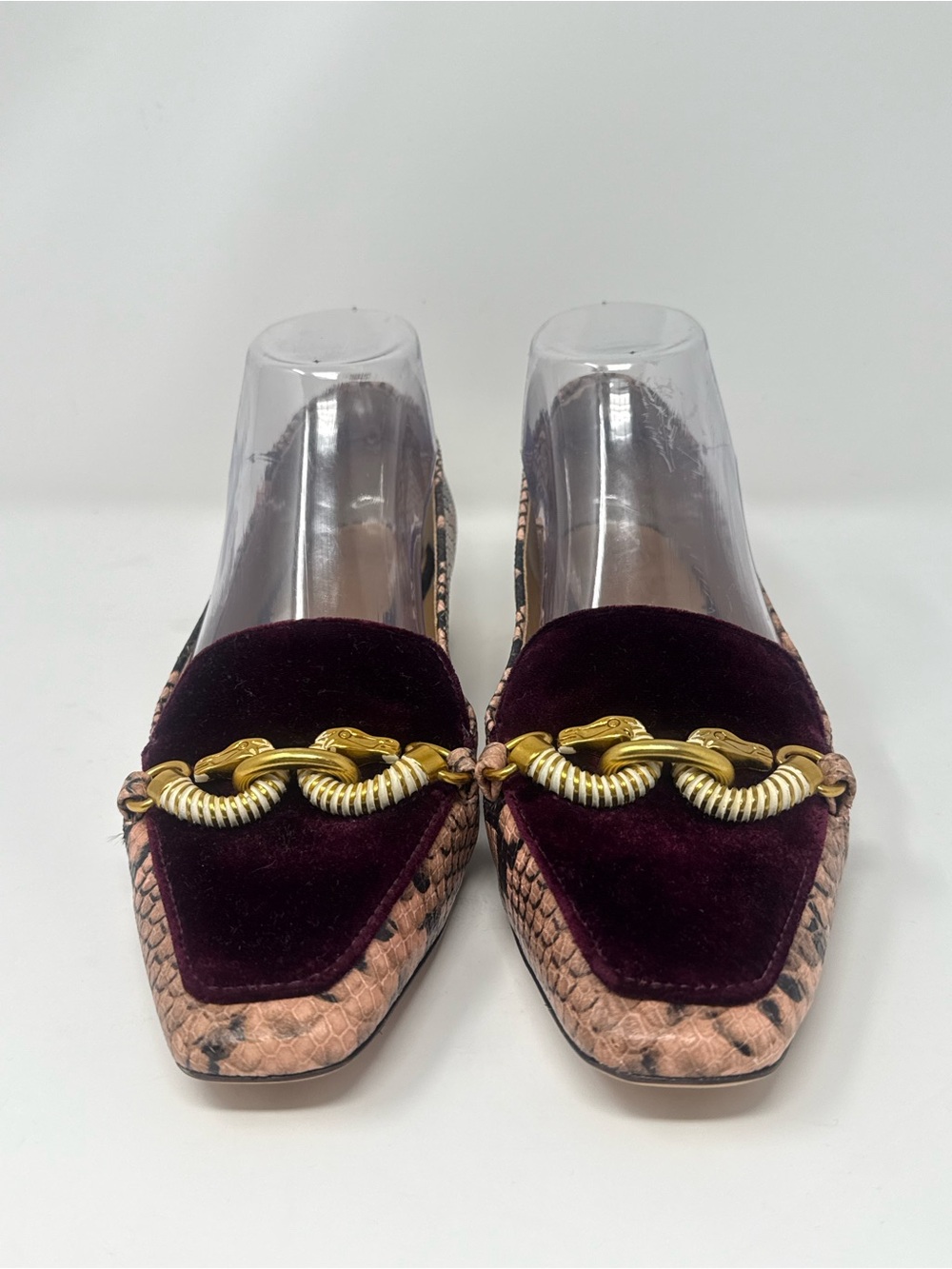 Tory Burch Burgundy Velvet Loafer with Snake-Print Trim and Gold Chain. Size 7. - Picture 7 of 14